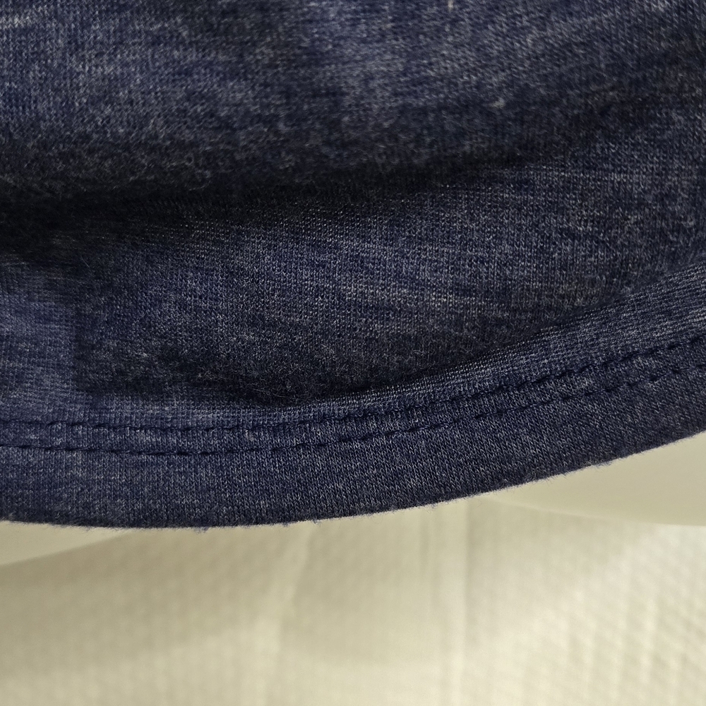 ๐ค SJS Blue Graphic Feather Short Sleeve Tee - Picture 5 of 9